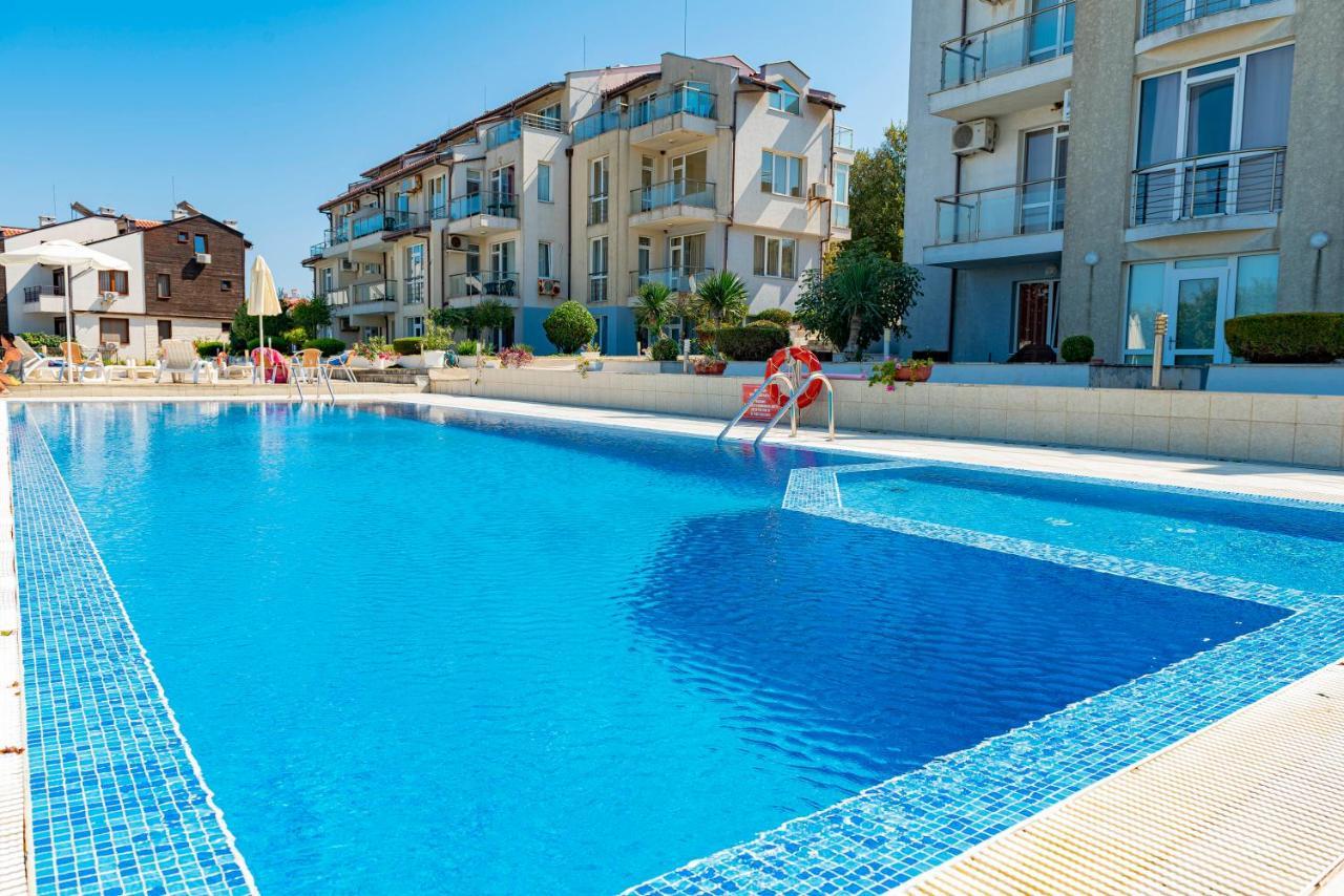 Menada Apolon Apartments Sozopol Luaran gambar