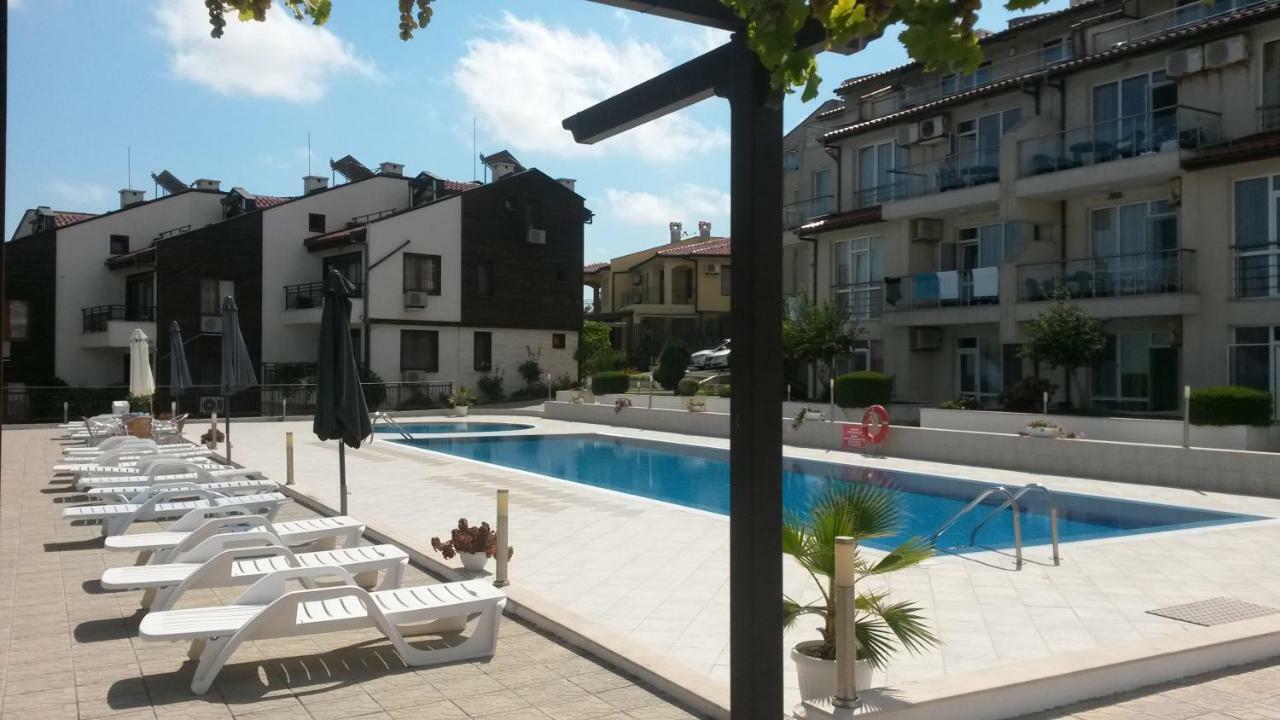 Menada Apolon Apartments Sozopol Luaran gambar